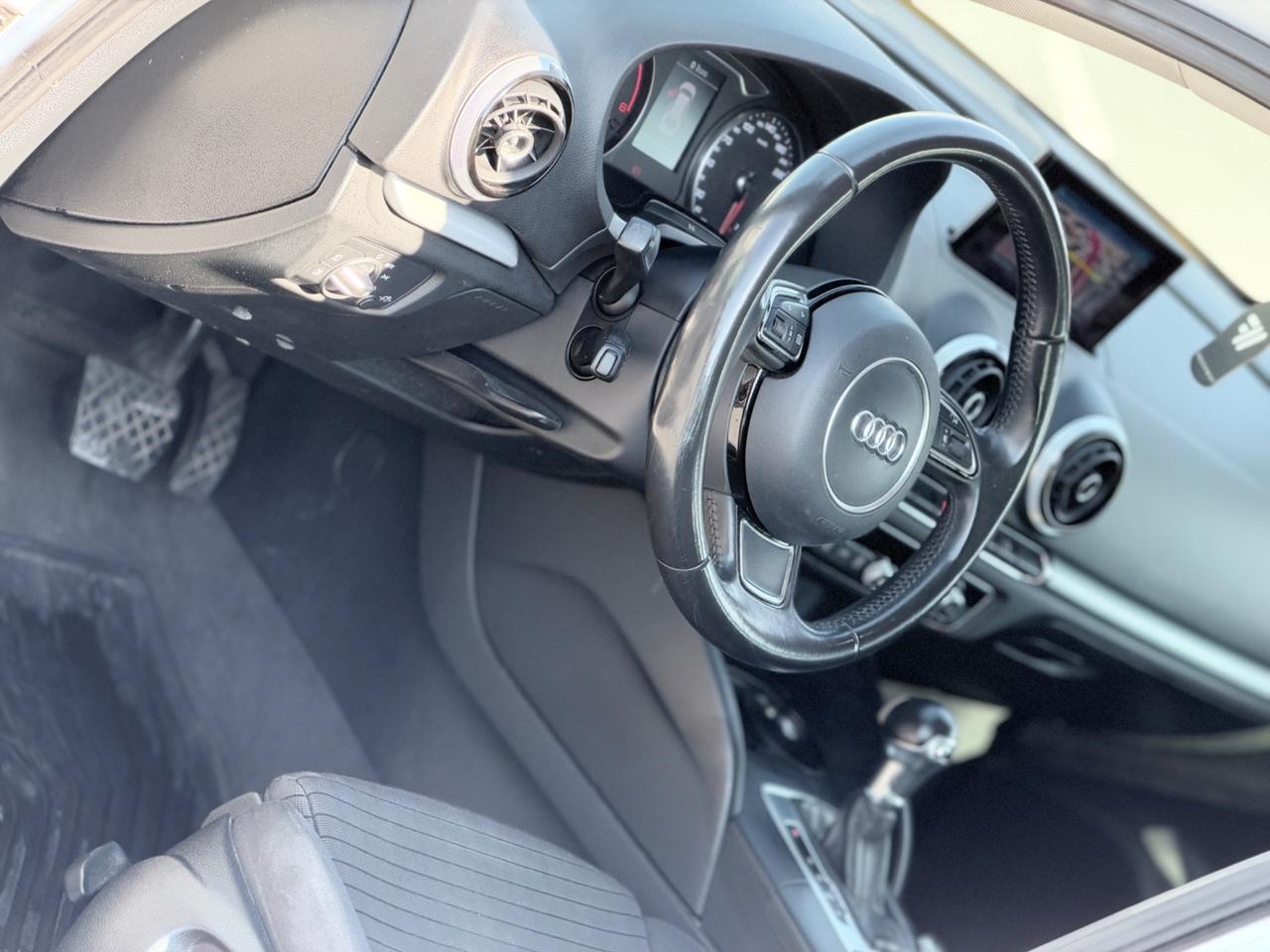 AUDI A3 2.0 TDI 150CV S-TRONIC PERMUTABILE