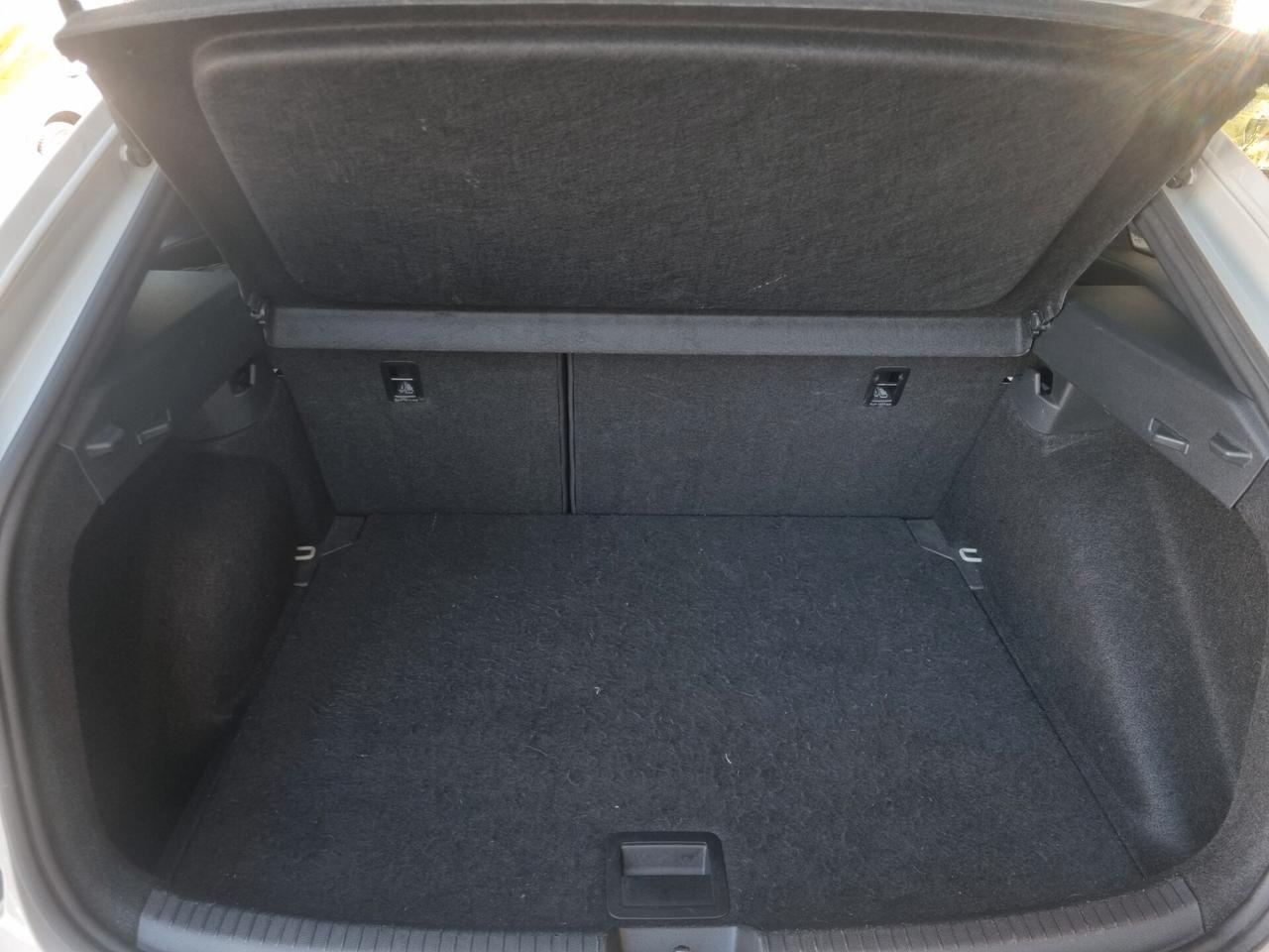 Volkswagen Taigo 1.0 tsi R-Line 110cv dsg