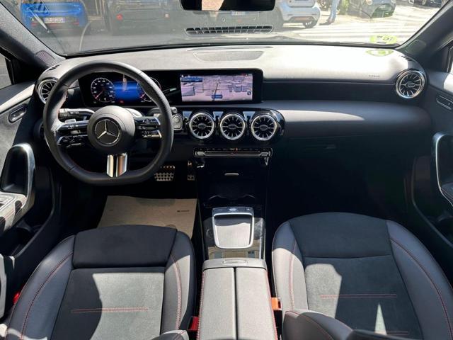 MERCEDES-BENZ A 180 AMG Line Extra - Automatic-Mhev Hybrid-Full