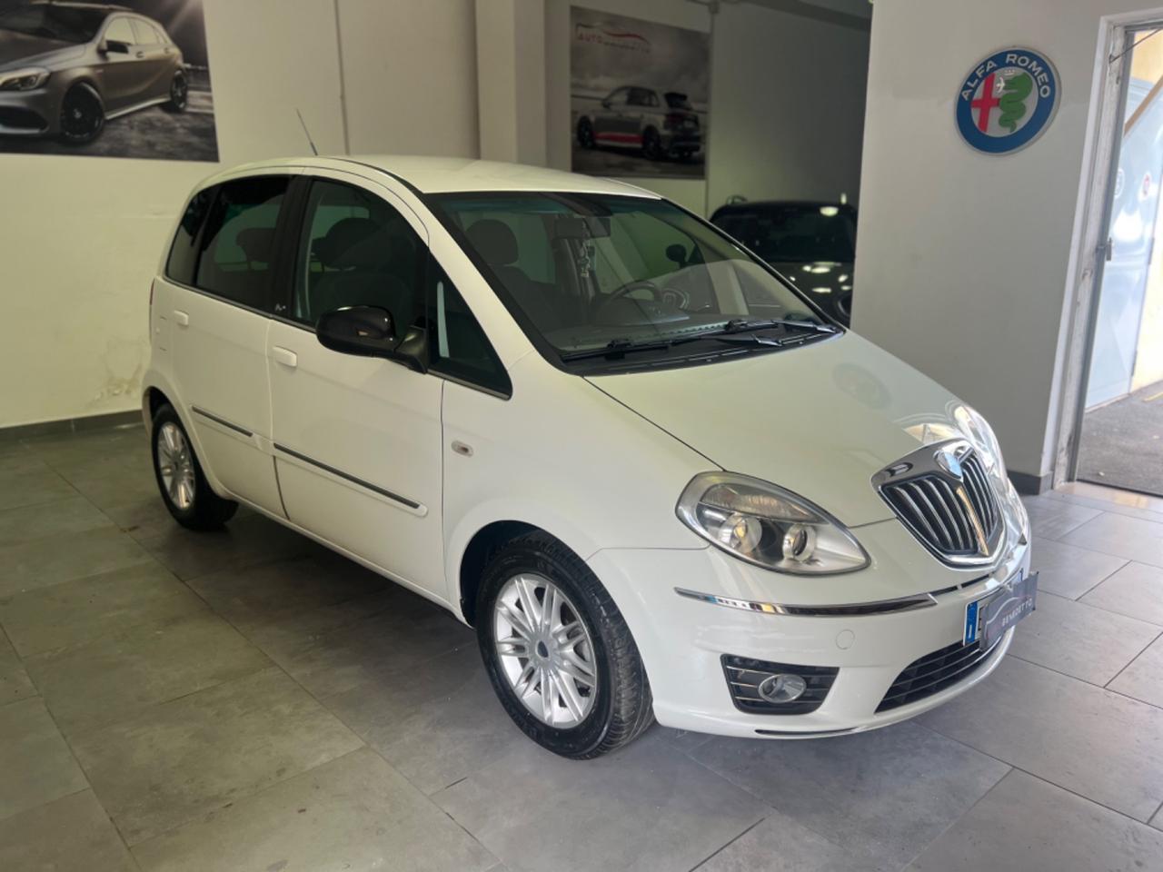 Lancia MUSA 1.4 16V Platinum 2011