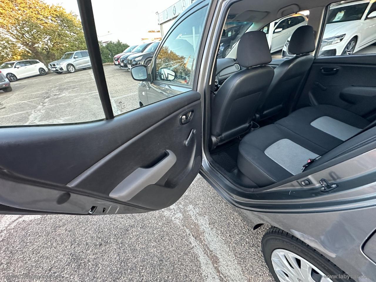HYUNDAI i10 1.1 12V Style