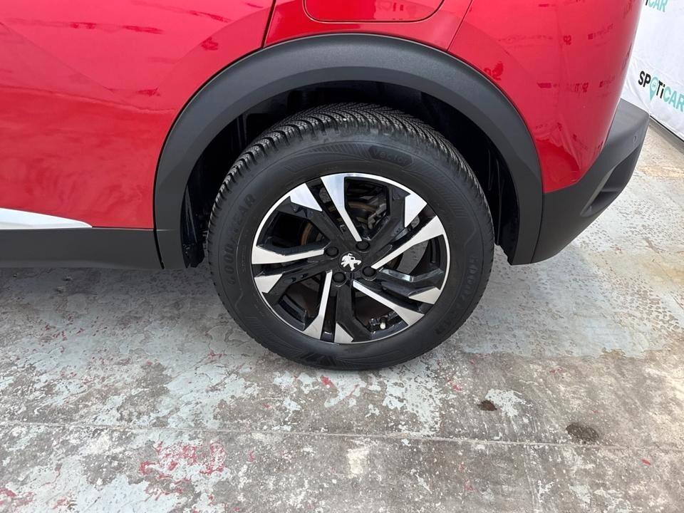 Peugeot 2008 PureTech 130 S&S GT