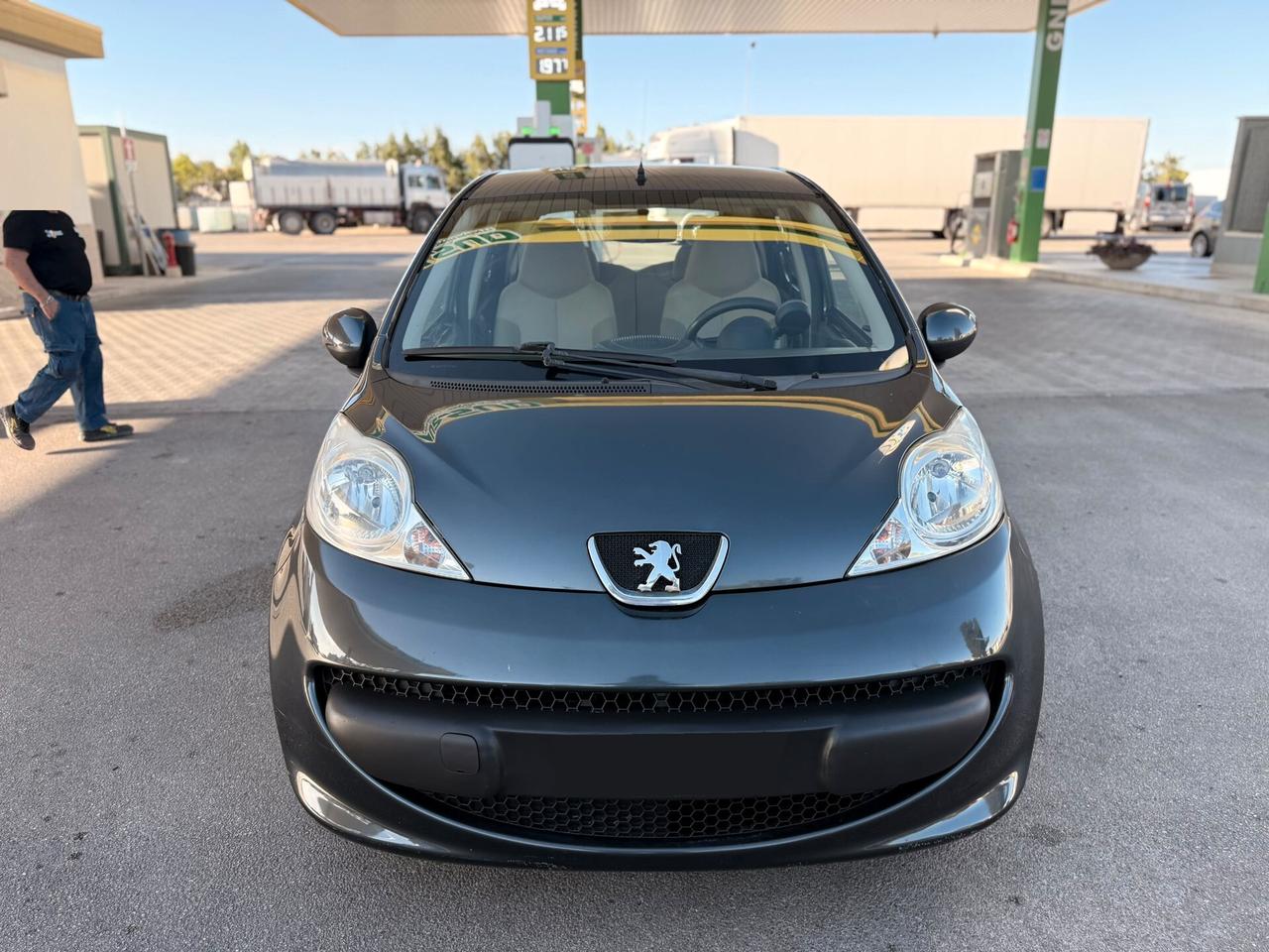 Peugeot 107 1.0 68CV 5p. Sweet Years