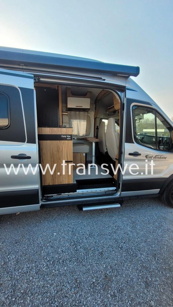 Ford Font Vendome Forty Van 4x4