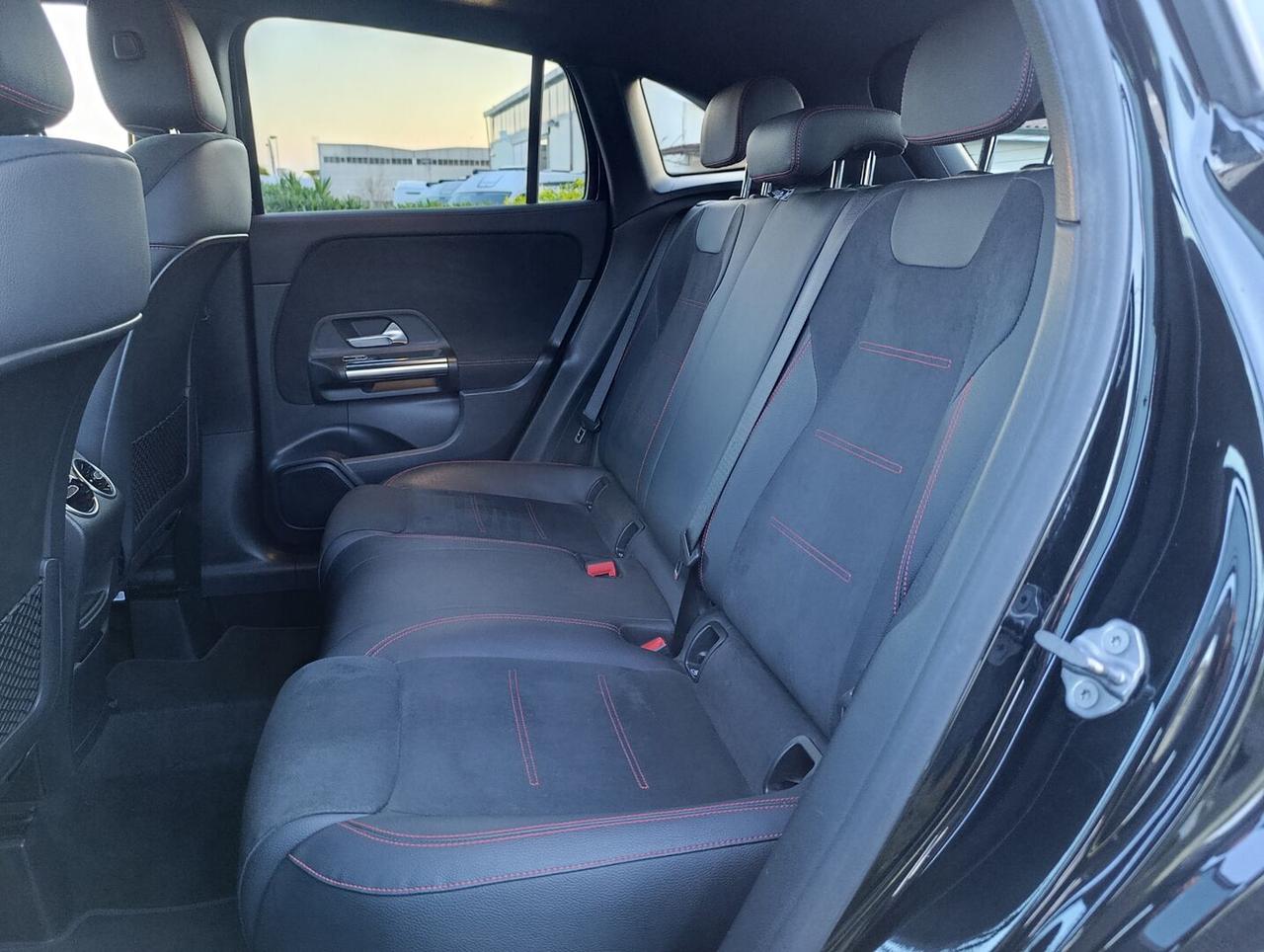 Mercedes Classe GLA 200 d Premium 4matic auto