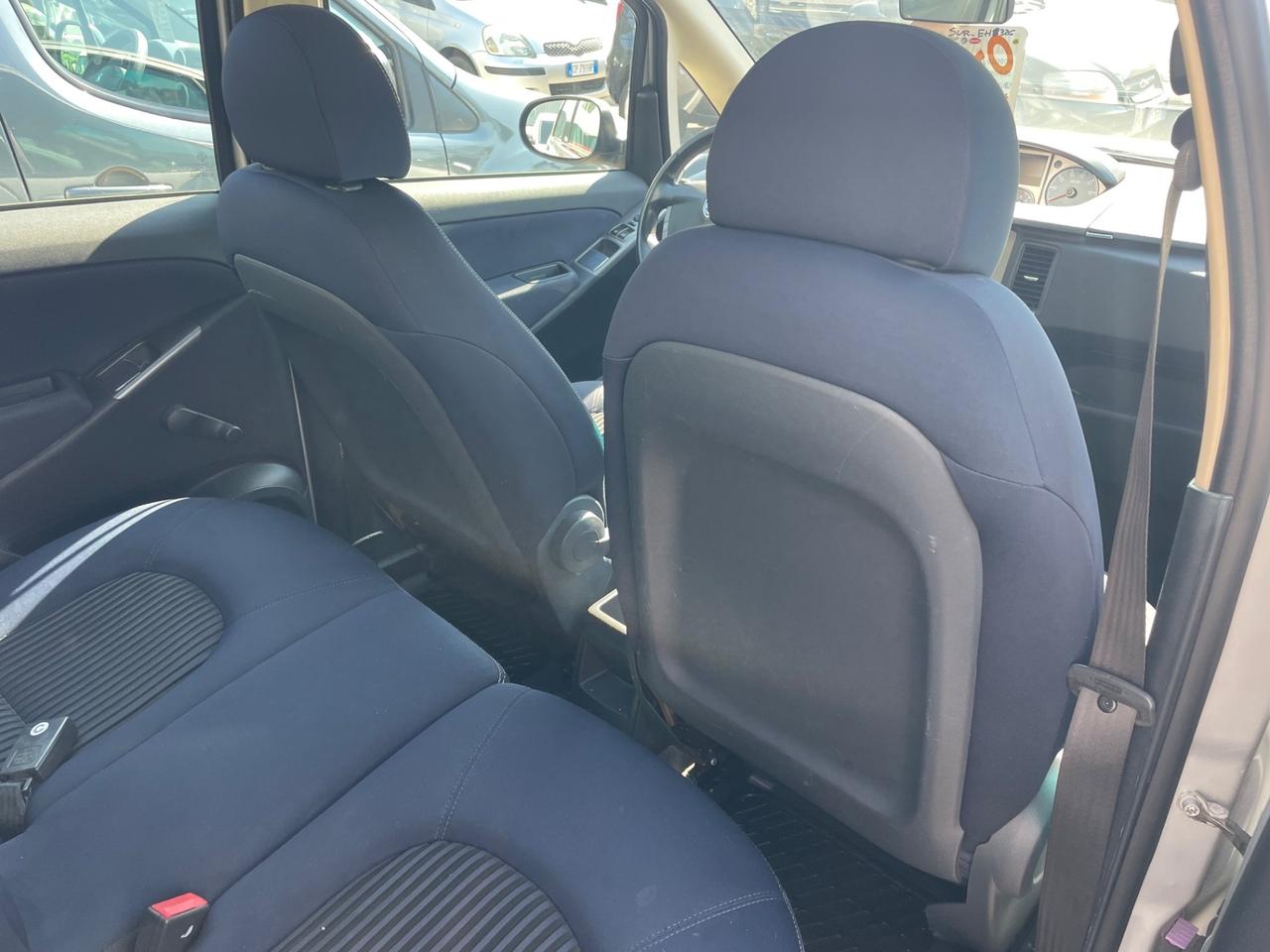 LANCIA MUSA 1.3 DIESEL 95 (CV) 2011