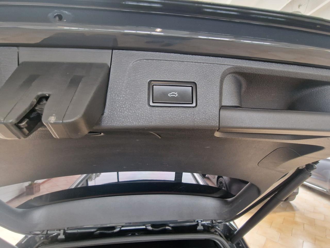Volkswagen Passat Business 2.0 TDI Executive BlueMotion Technology