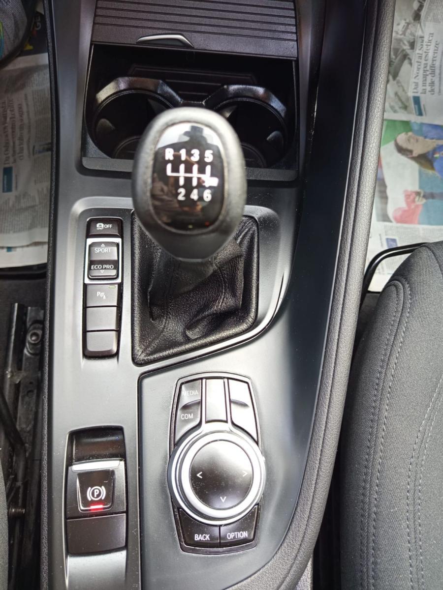 BMW X1 sDrive16d Business NAV/TETTO/RETROC