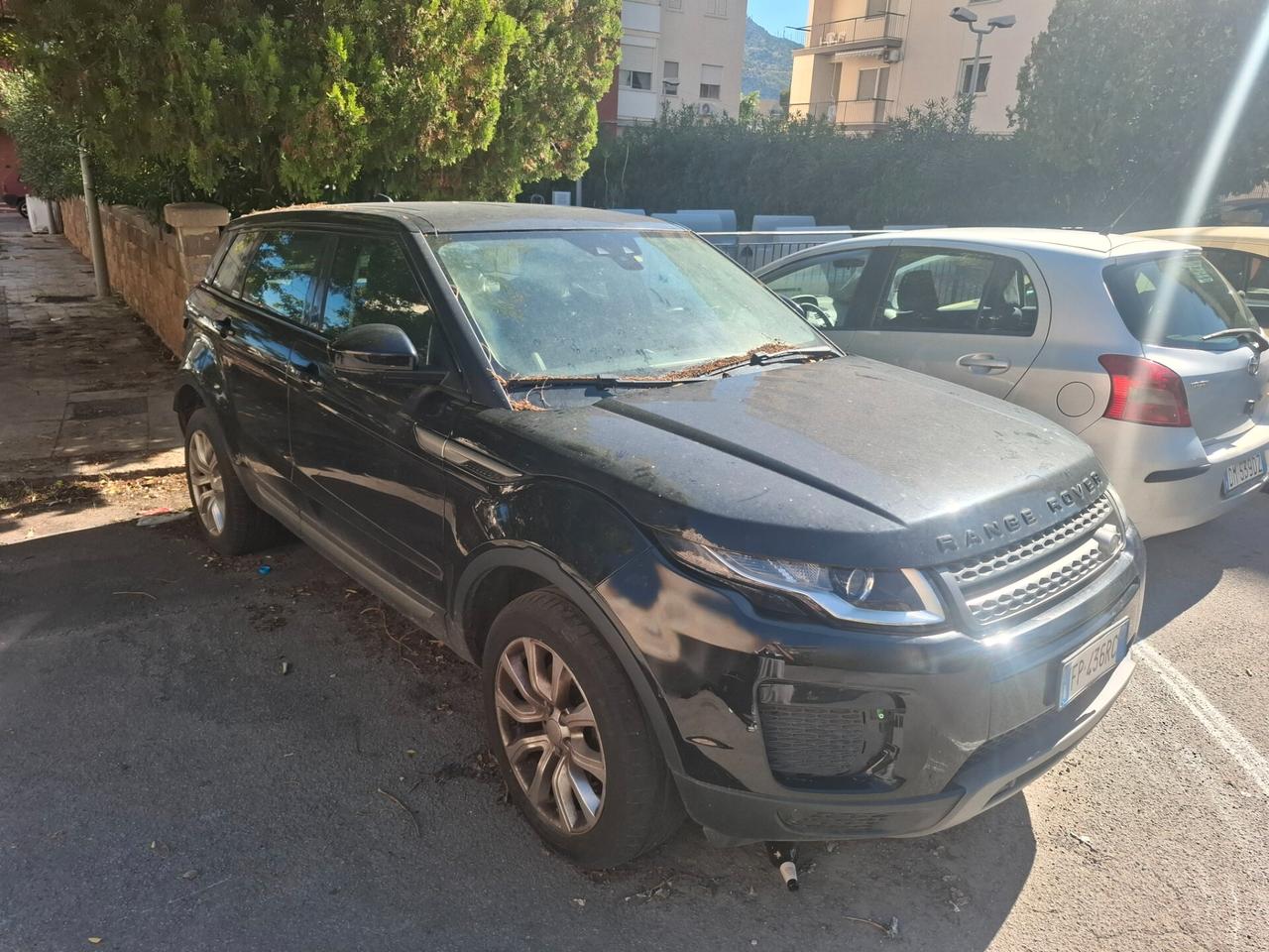 Range Rover Evoque 2.0 TD4 150 CV con motore rotto