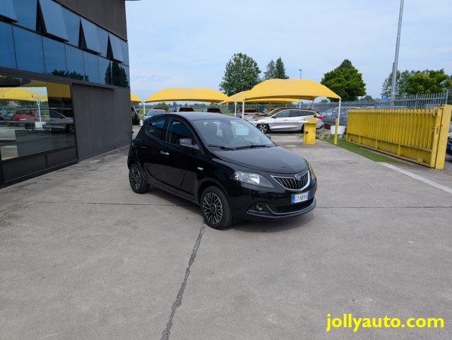 LANCIA Ypsilon 1.0 FireFly 5p S&S Hybrid Platino OK NEOPATENTATI
