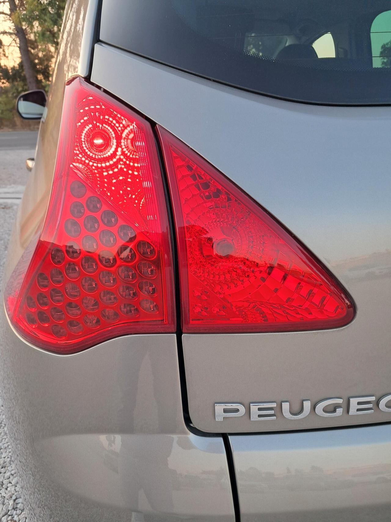 Peugeot 3008 1.6 HDi 112CV Allure*CLIMA*CERCHI