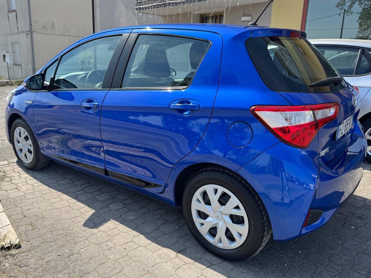Toyota Yaris 1.5 Hybrid 5 porte Active
