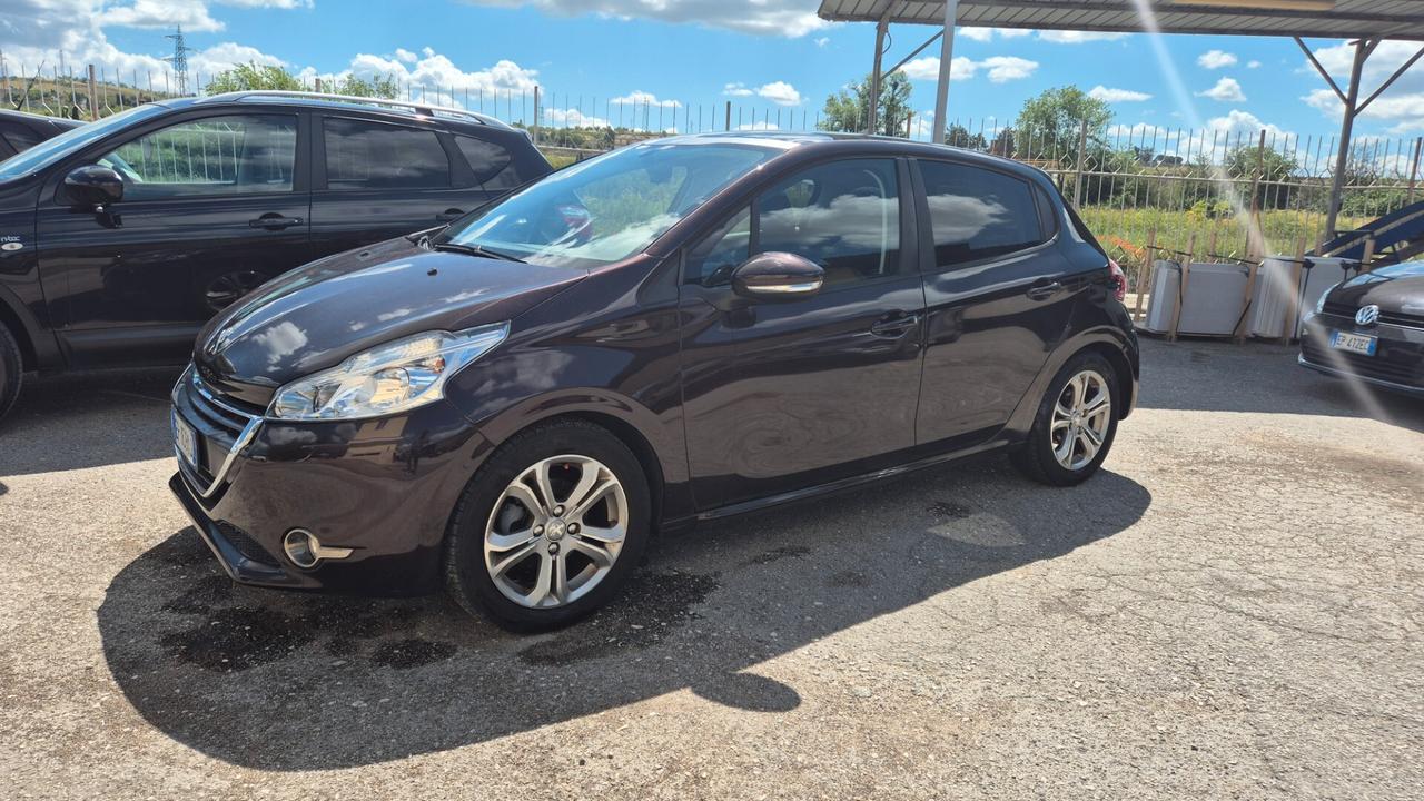 Peugeot 208 1.4 HDi 68 CV 5 porte Active
