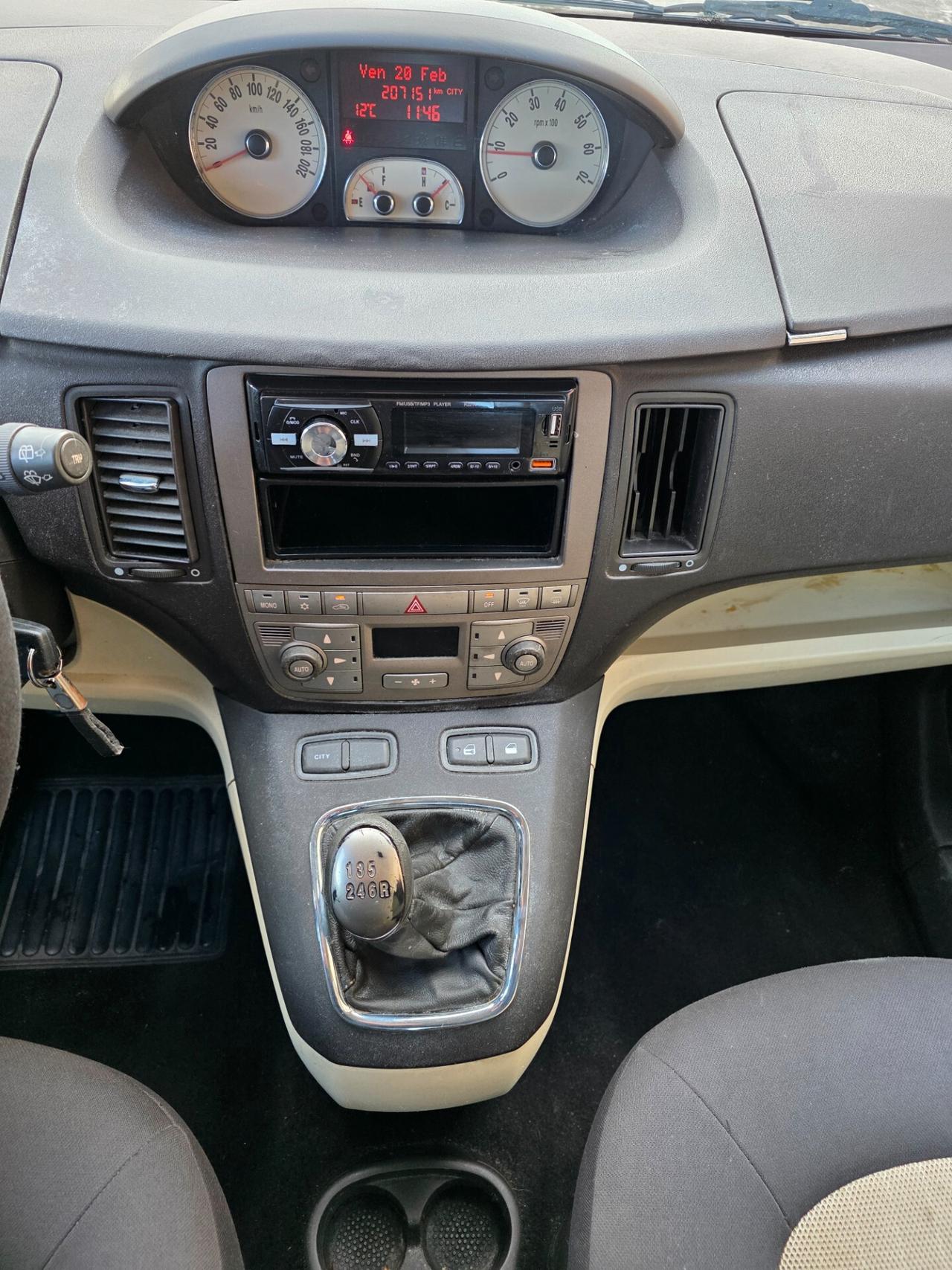 Lancia MUSA 1.4 16V Platino