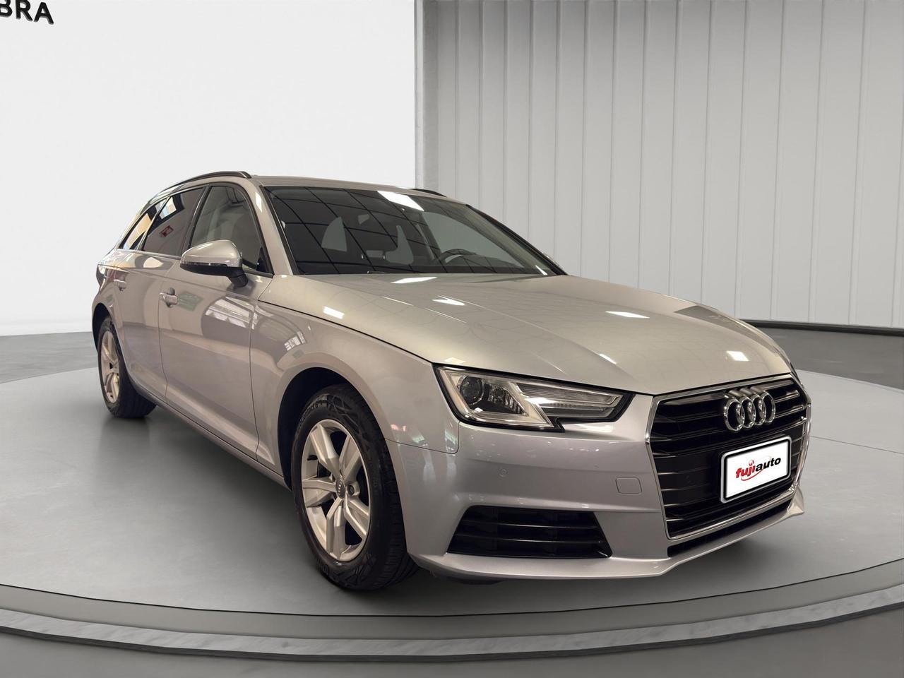 Audi A4 Avant 35 2.0 tdi Business 150cv s-tronic