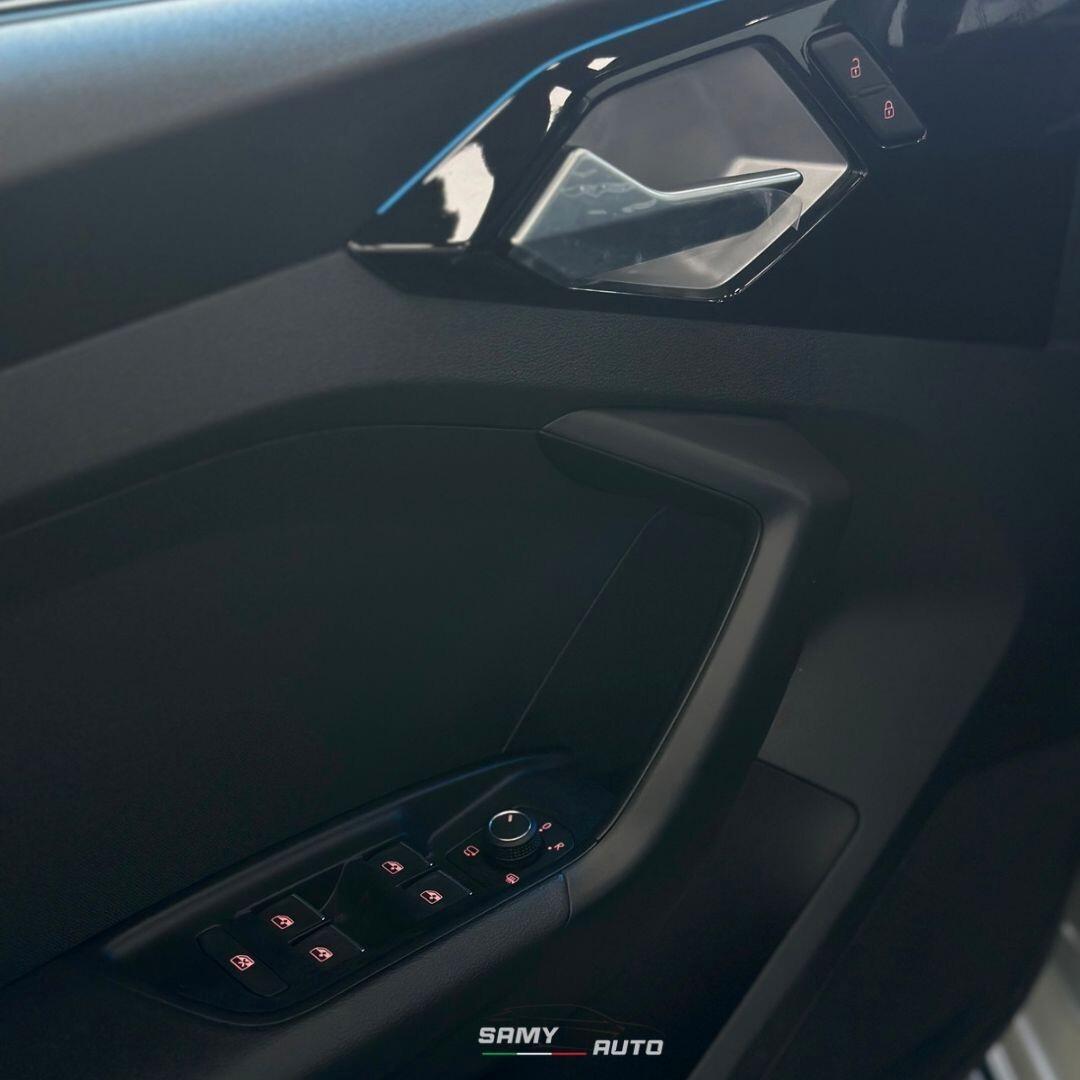 Audi A1 SPB 30 TFSI S tronic Identity Black