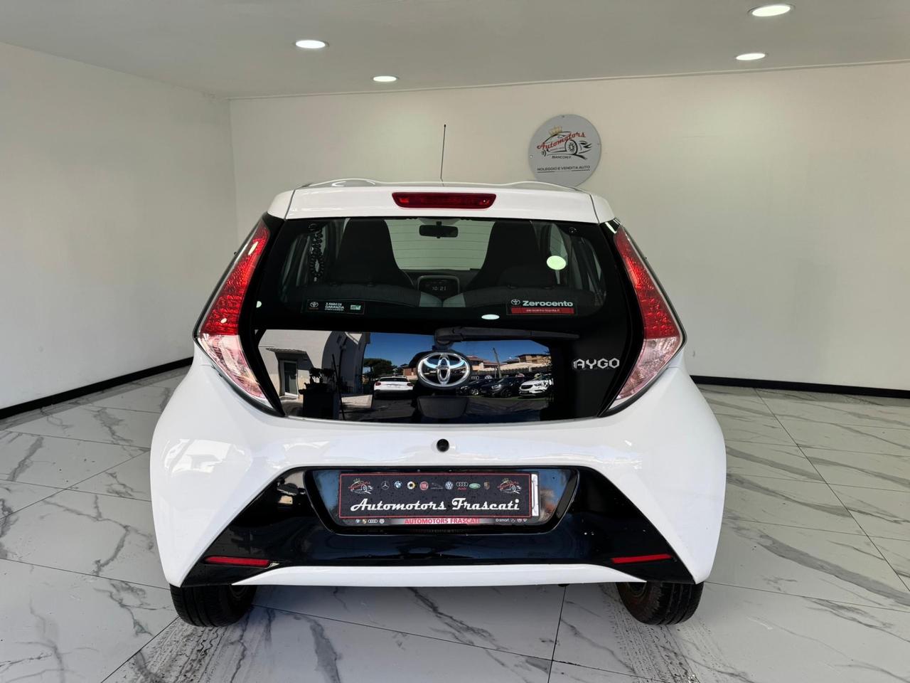 Toyota Aygo 1.0 VVT-i 69 CV 5 porte -TELECAMERA-GARANTITA-2017