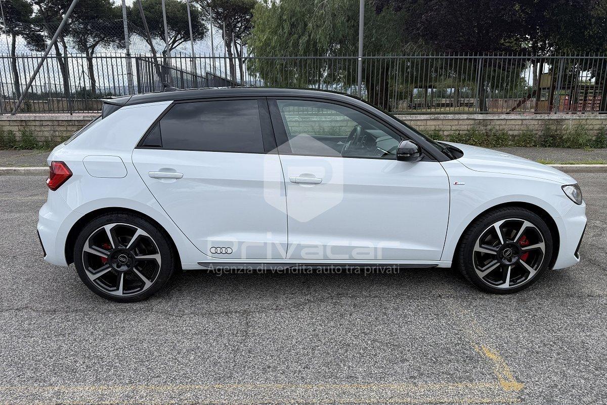 AUDI A1 SPB 40 TFSI S tronic Identity Black