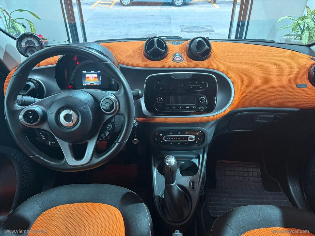 Smart ForFour 70 1.0 Youngster