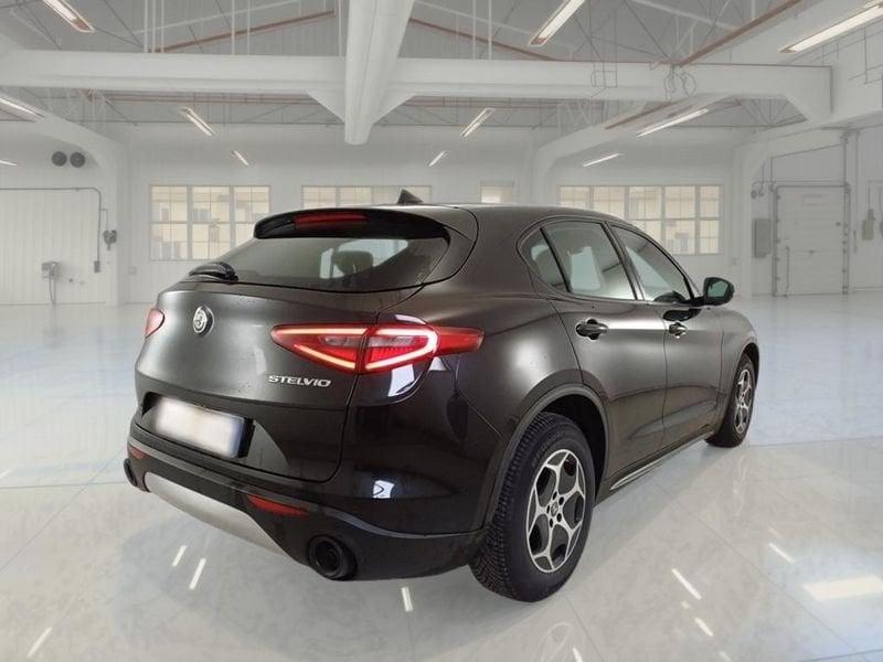 Alfa Romeo Stelvio Stelvio 2.2 Turbodiesel 160 CV AT8 RWD Super Business