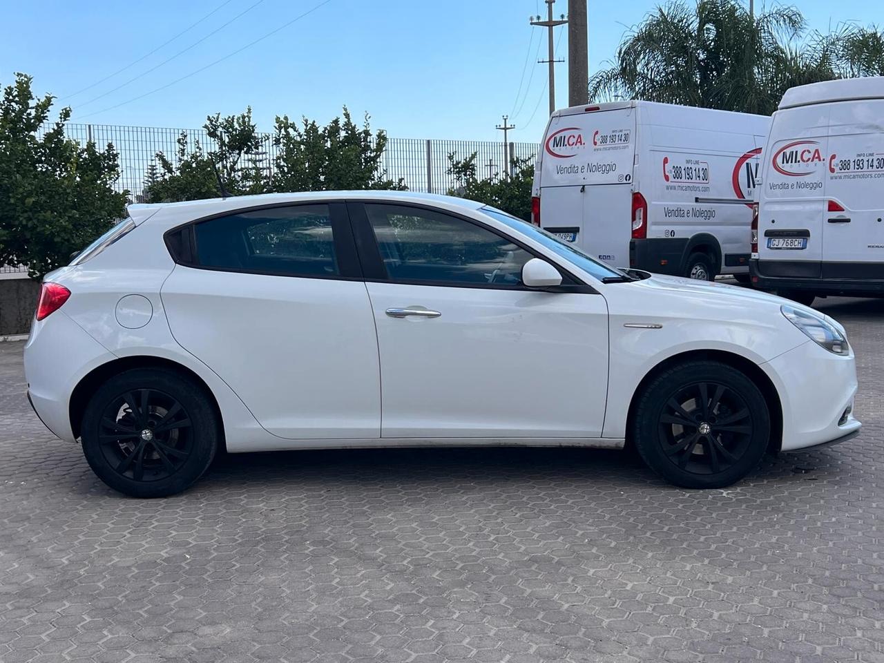 Alfa Romeo Giulietta 1.6 JTDm-2 105 CV Distinctive