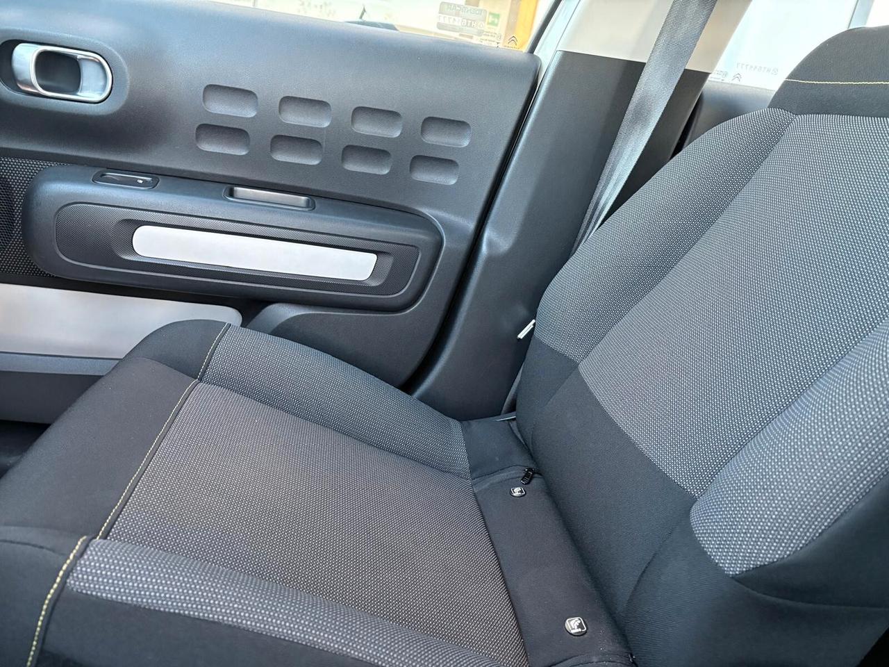 Citroen C3 FEEL PureTech 82 SPOTICAR