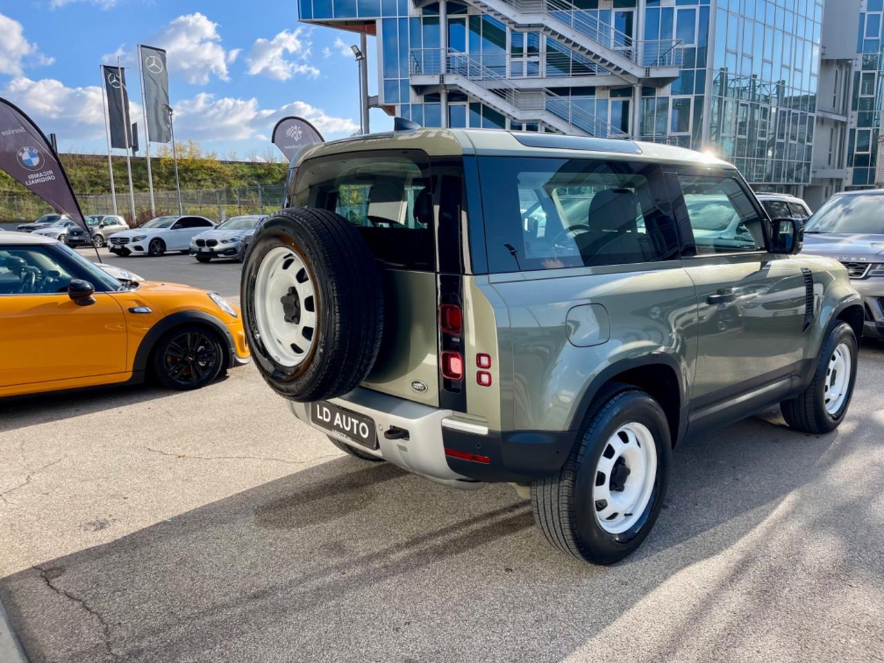 Land Rover Defender 90 3.0D I6 200 CV AWD Auto HSE