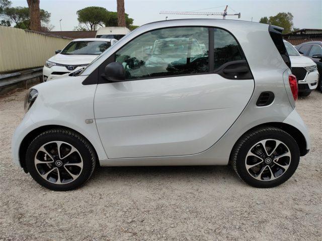 SMART ForTwo 70 1.0 AndroidAuto,CRUISE,CERCHI LEGA,CLIMA ..