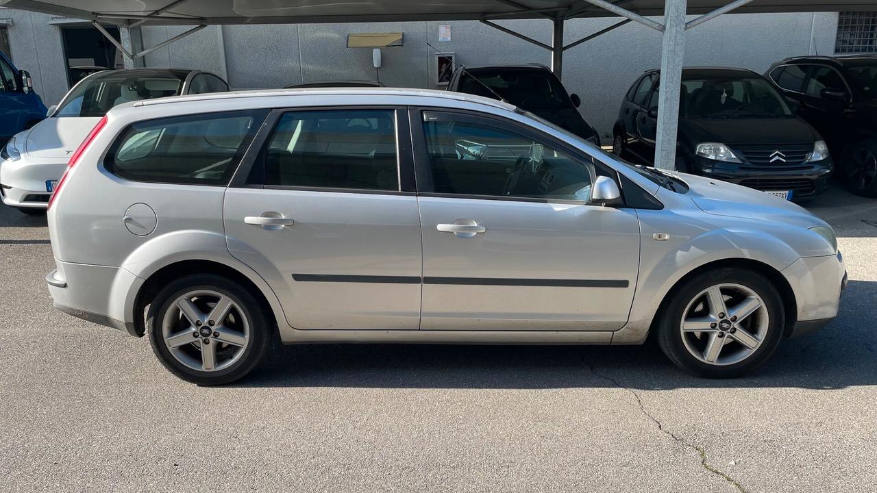 Ford Focus C-Max 1.6 TDCi (90CV) S.W.