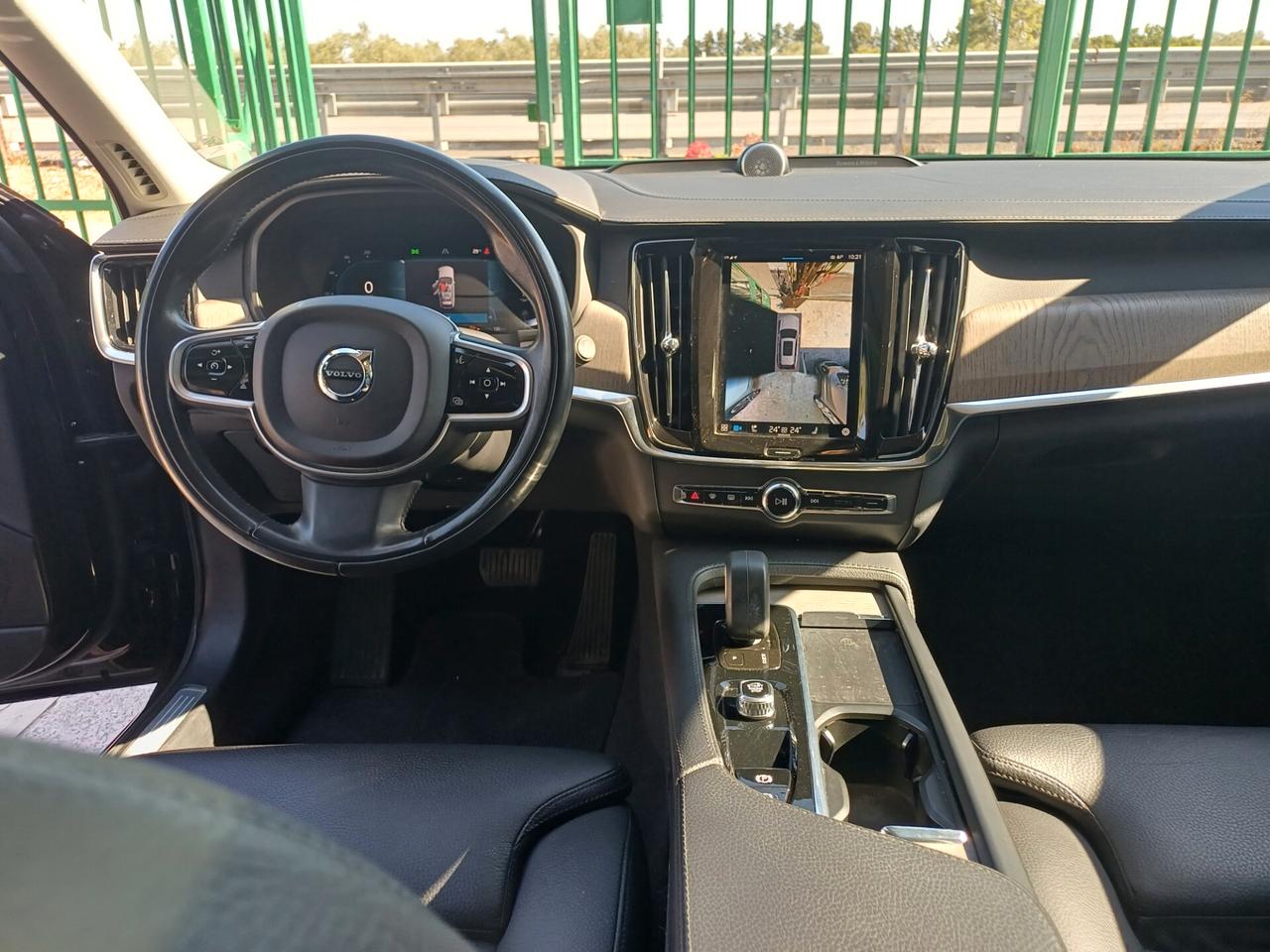 Volvo V90 Cross Country B4 (d) AWD Geartronic Business Pro