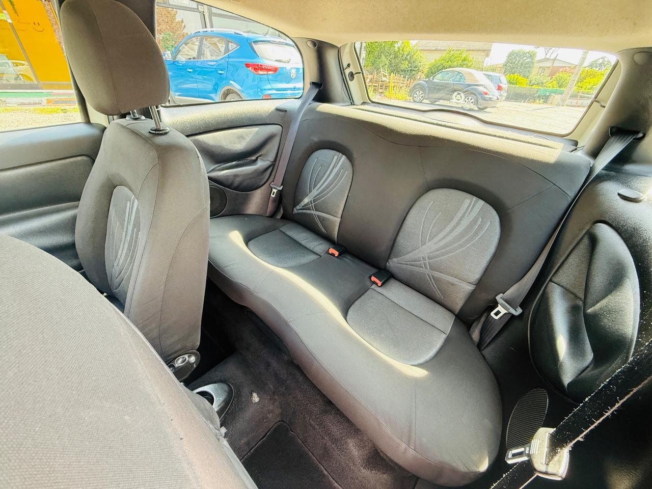 Lancia Ypsilon 1.2 69 CV