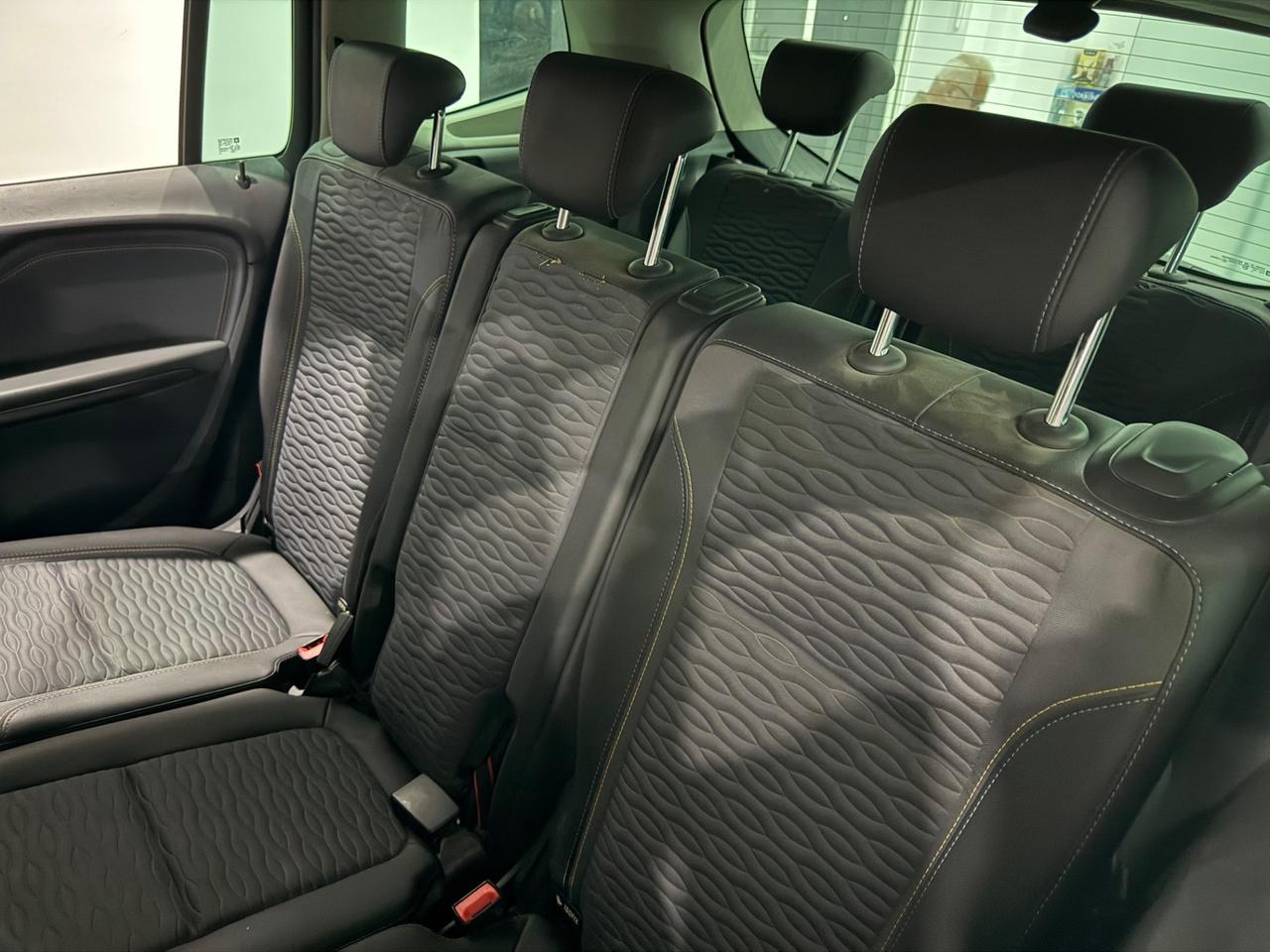 Opel Zafira Tourer 7POSTI 2.0CDTi130CV Cosmo FULL2013