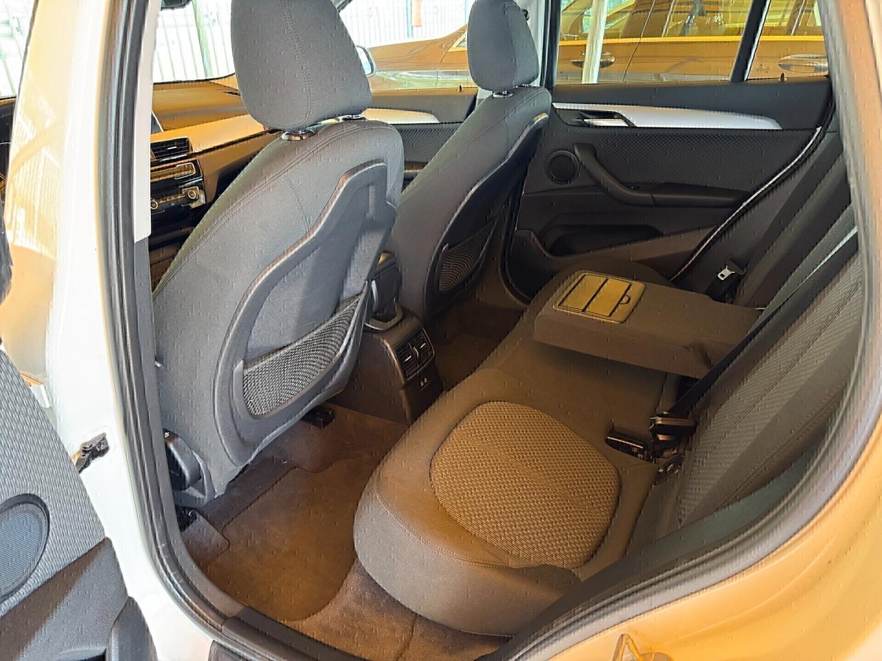 Bmw X1 sDrive18d Advantage