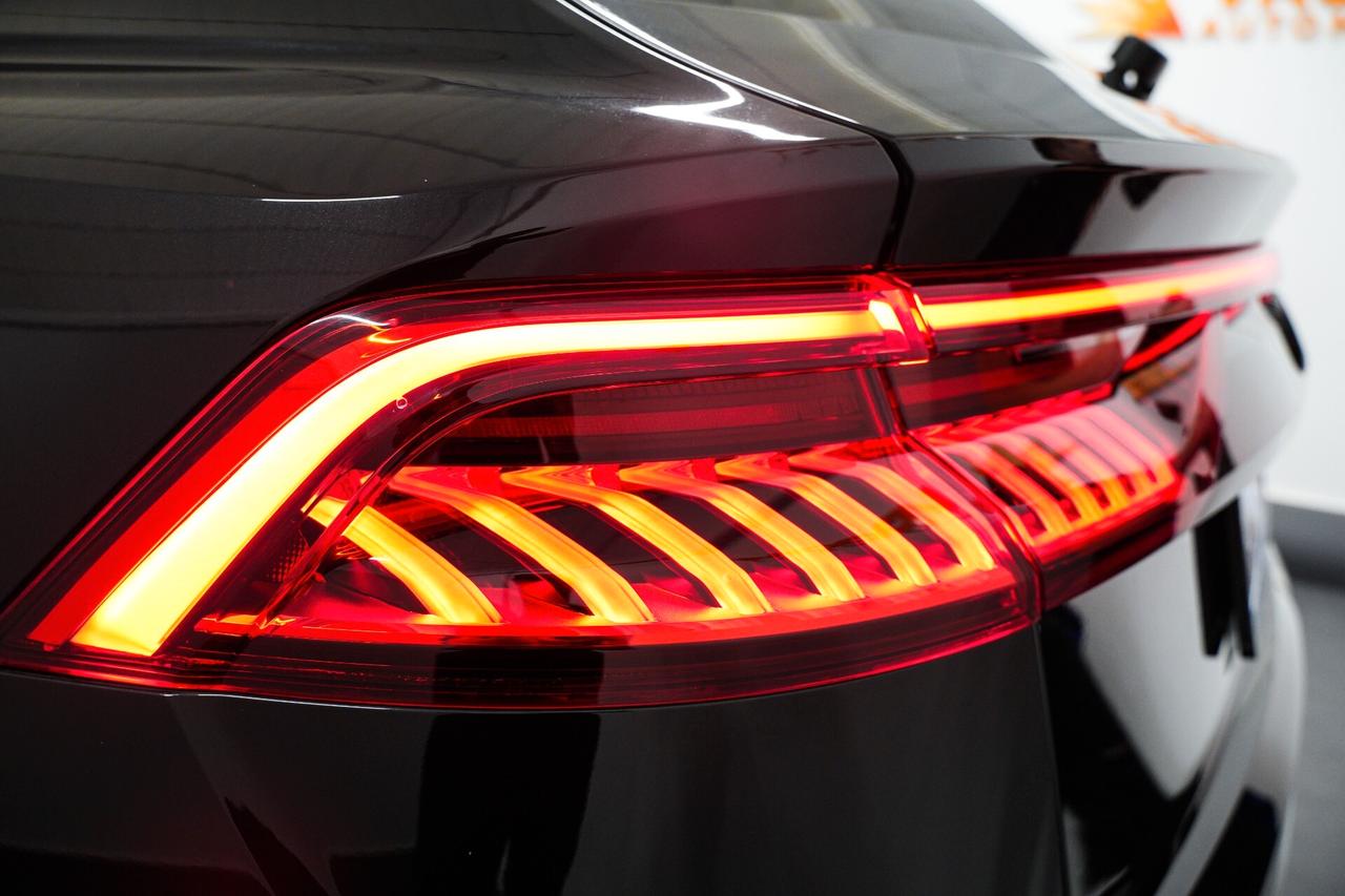Audi Q8 60 TFSI e quattro tiptronic S line plus