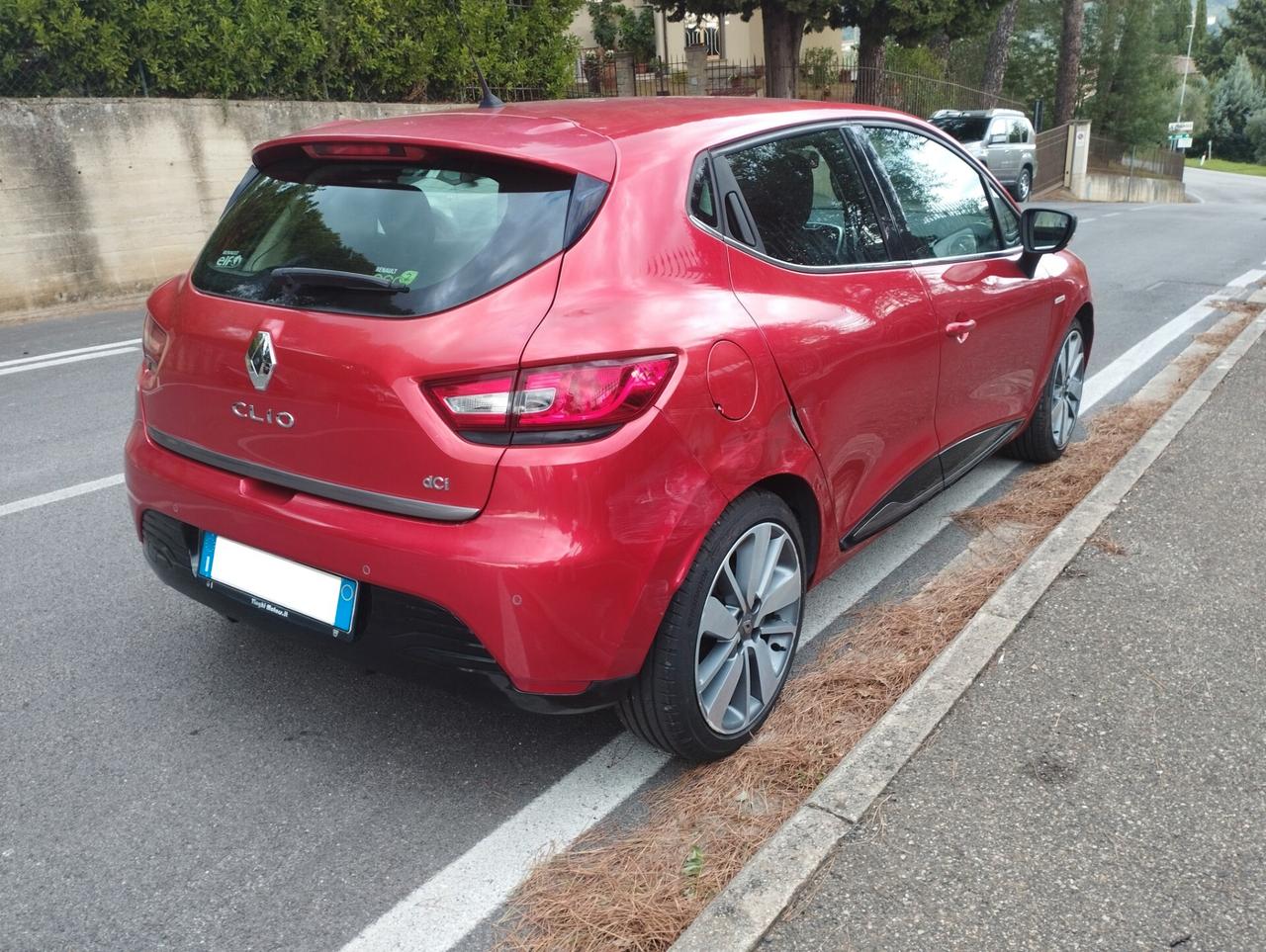 Renault Clio 1.5 dCi Incidnetata/Sinistrata