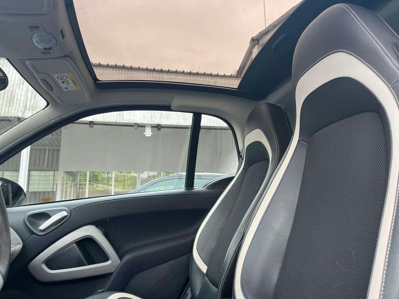 Smart ForTwo 1000 52 kW MHD coupé pulse