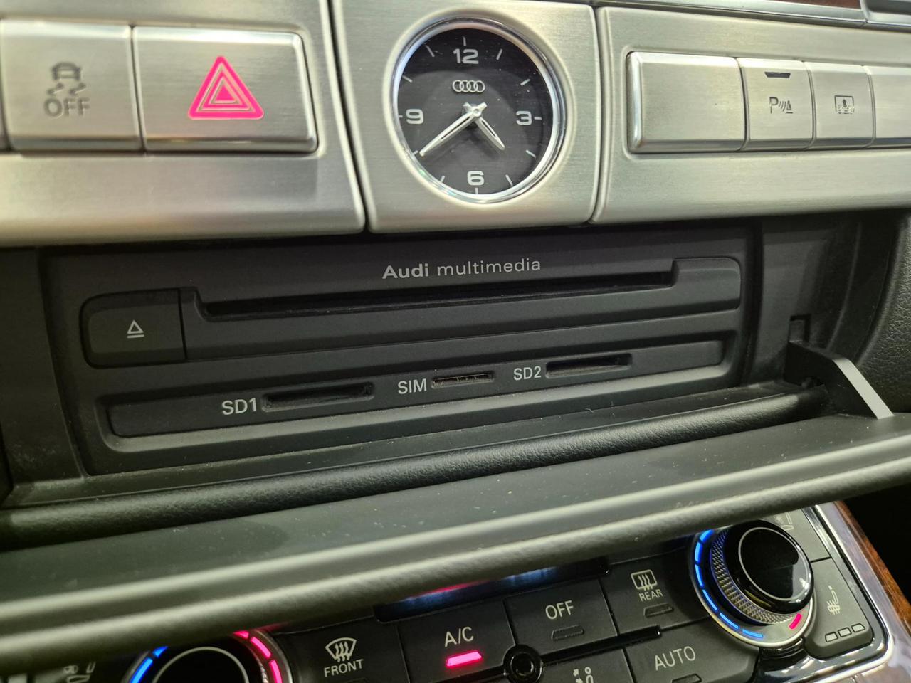 Audi A8 3.0 V6 tdi quattro tiptronic - Cam - Cruise/Lim - Soft Close