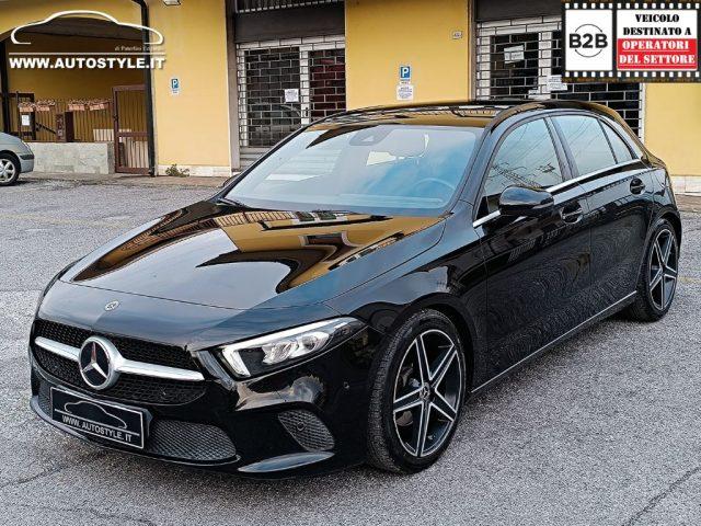 MERCEDES-BENZ A 180 d Automatic Business