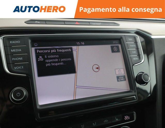 VOLKSWAGEN Passat Variant 2.0 TDI DSG Executive BlueMotion Tech.