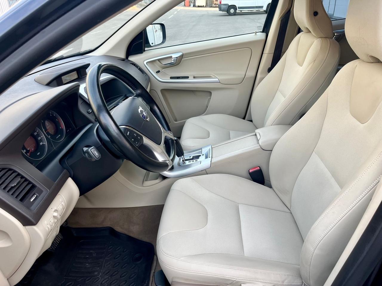 Volvo XC60 2.4d 2010 165.000km 4x4 perfetta