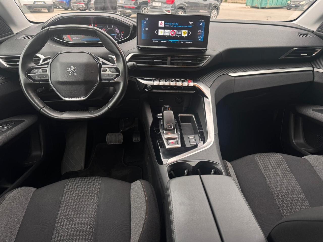 Peugeot 3008 BlueHDi 130 S&S EAT8 Active