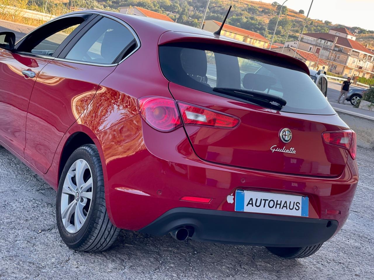 Alfa Romeo Giulietta 1.6 JTDm-2 105 CV Distinctive