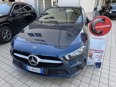 MERCEDES-BENZ A 180 d Sport Cambio Automatico