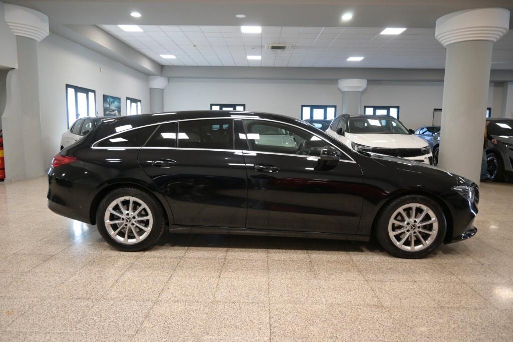 MERCEDES-BENZ CLA SHOOTING BRAKE 180D 115CV AUTOMATIC BUSINESS SOLUTION ( FARI LED - CRUISE - NAVI PREMIUM - MIRROR - PARK ASSIST - TELECAMERA POST. )