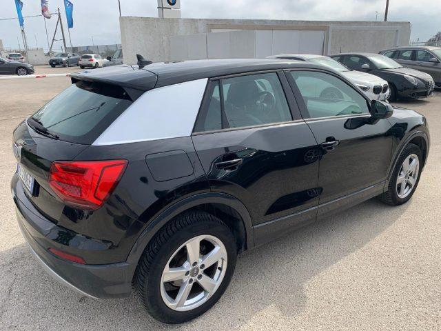 AUDI Q2 30 TDI S tronic Business