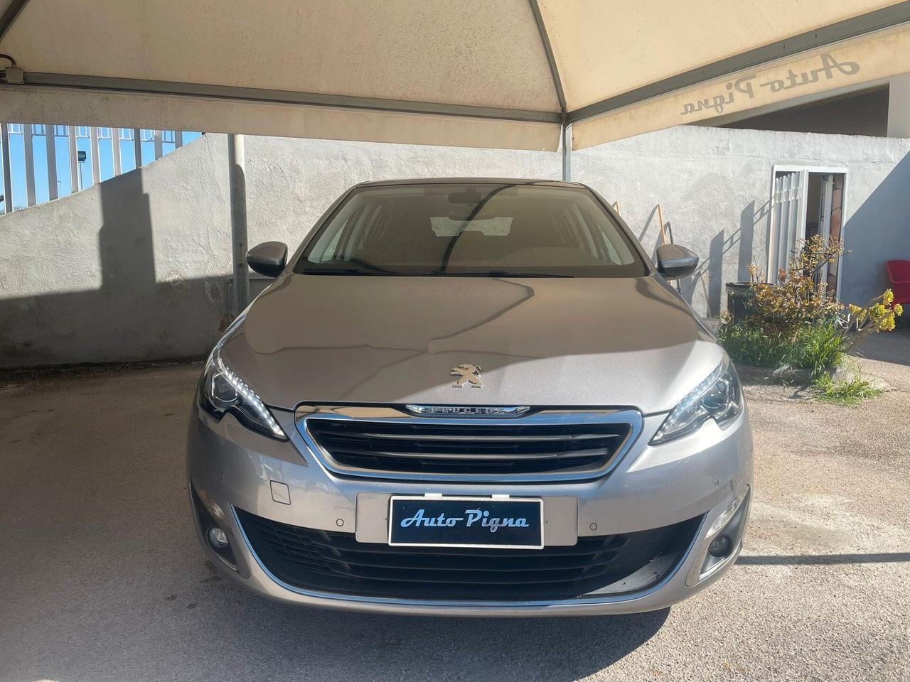 Peugeot 308 BlueHDi 120 S&S Allure