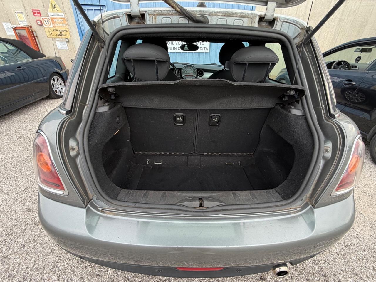 Mini 1.6 16V Cooper