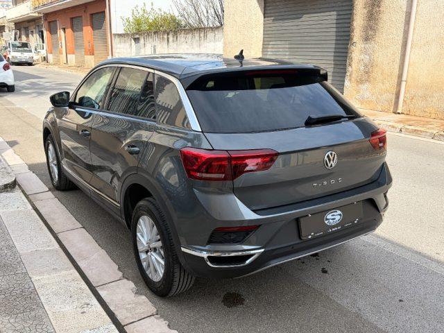 VOLKSWAGEN T-Roc 1.6 TDI Advanced *Coockpit*LED*