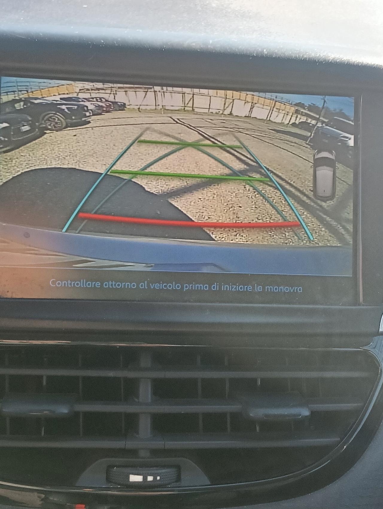 Peugeot 208 PureTech 82 5 porte Allure