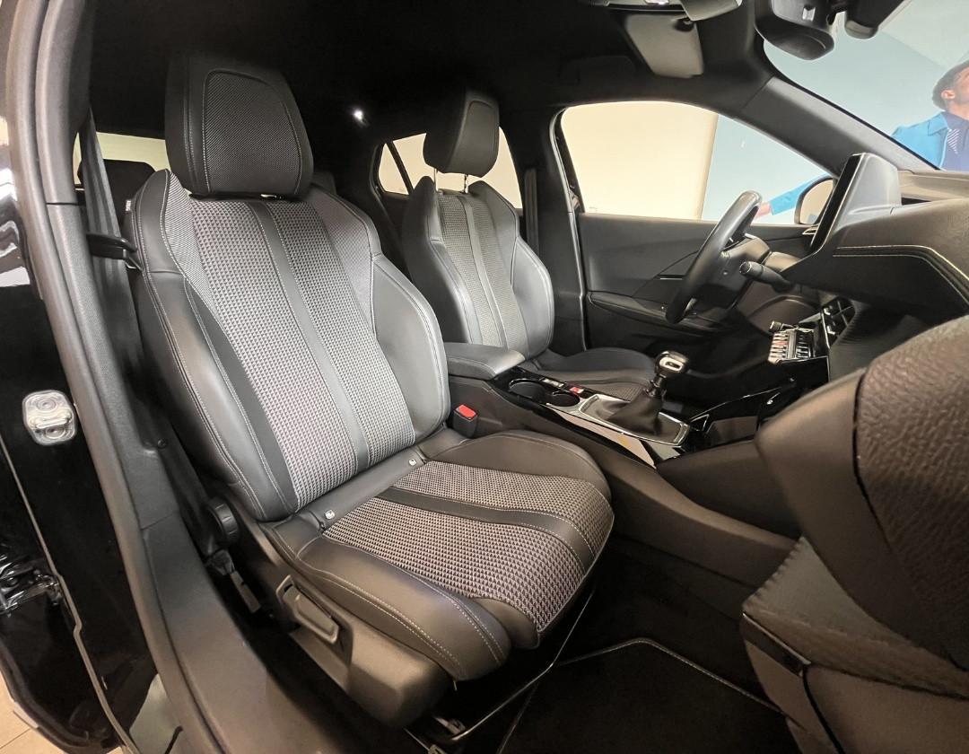 PEUGEOT 2008 2ª serie - 2008 PureTech 130 S&S GT